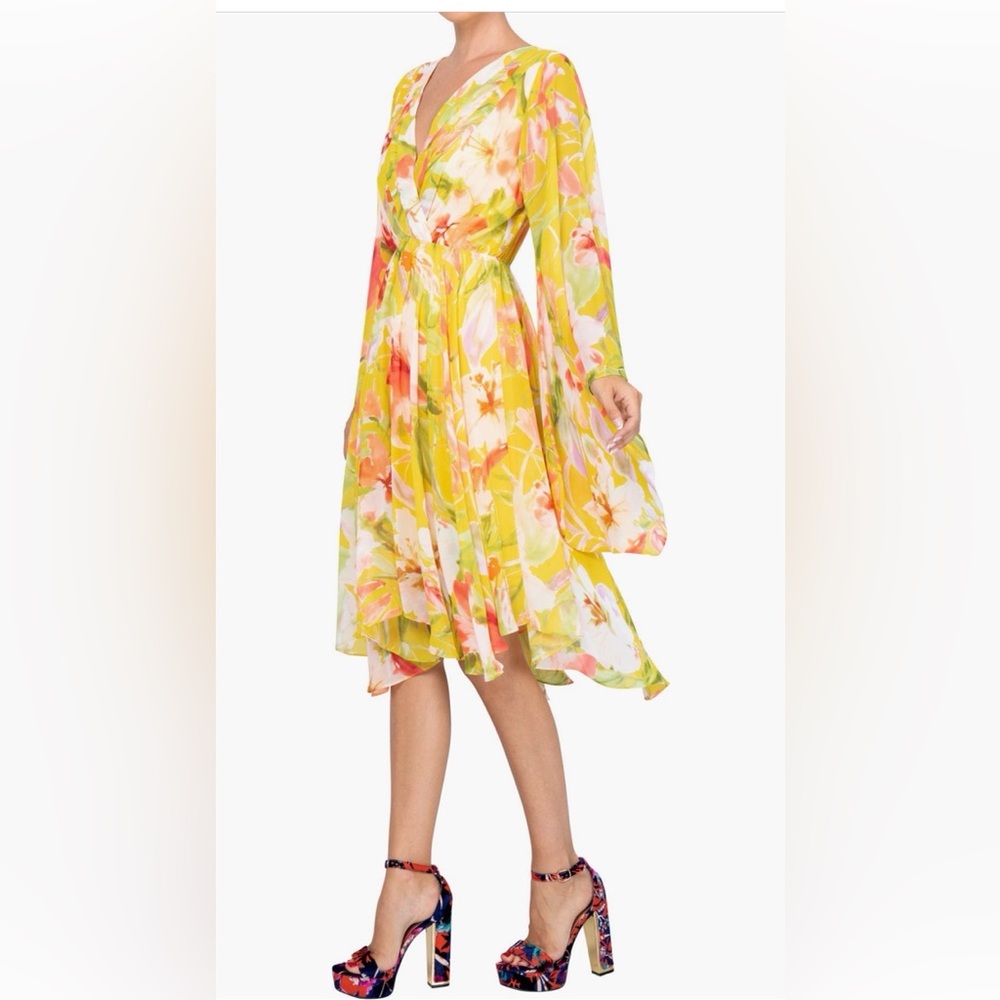 Meghan LA Floral cocktail Dress